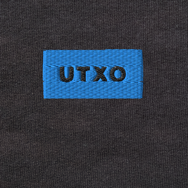 Unisex Organic Sweatshirt - BLACK - UTXO (blue)